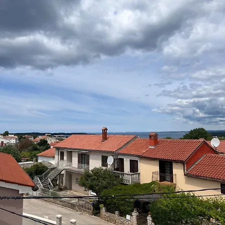 Varos9 * Pula